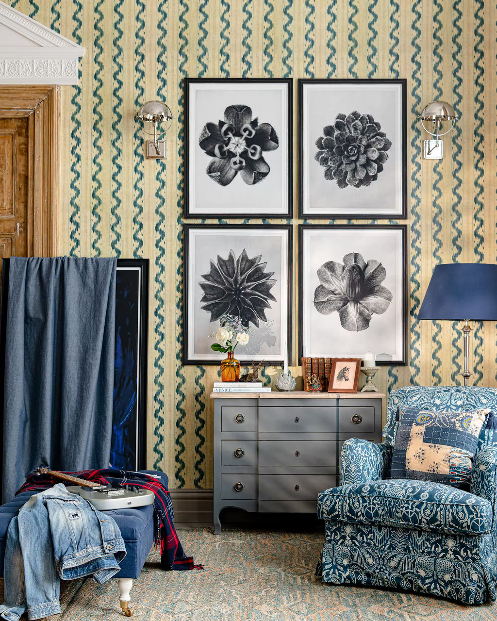Vintage Ikat Wallpaper