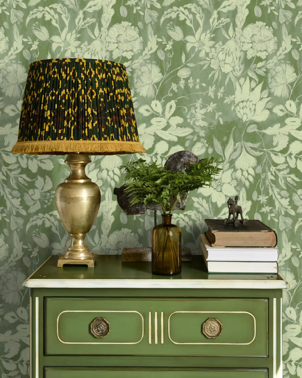 Flowery Ornament Wallpaper